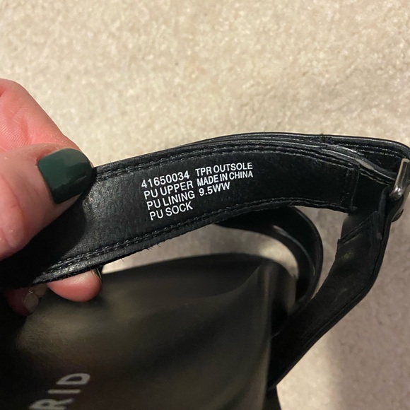 Torrid Black PU Sandals - Picture 3 of 4